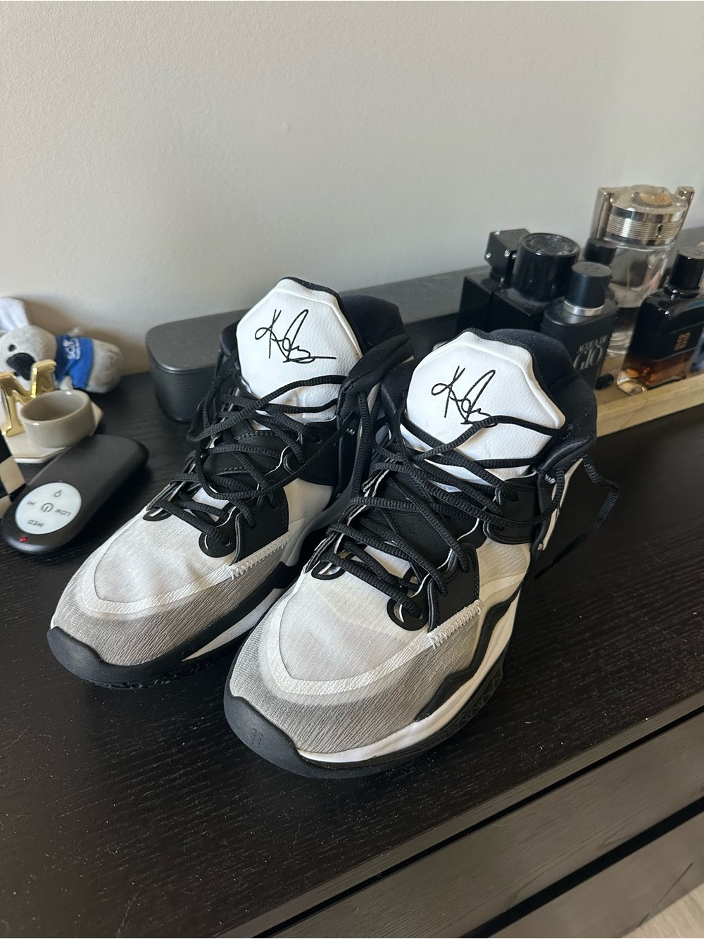 Nike Kyrie Infinity (Black/White)
